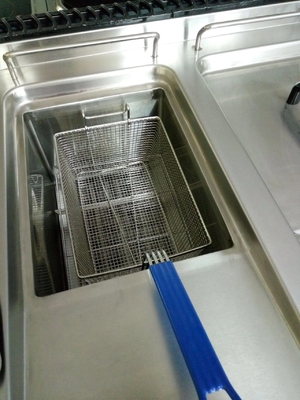 52.00cm * 30.50cm * 29.50cm Μέγεθος πακέτου Ηλεκτρικός τηγανητής τραπεζιού για περιορισμένους χώρους