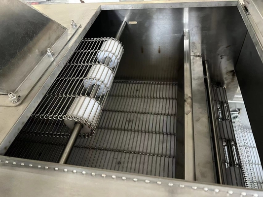 Προσαρμοσμένο 380V Fish Nugget Culet Flouring Machine Preduster για τις ανάγκες σας