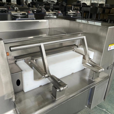 3kW Βιομηχανική 4 -120mm Μηχανή διακόσμησης κατεψυγμένου κρέατος Μέγεθος 21 Ηλεκτρική μηχανή διακόσμησης βοδινού κρέατος